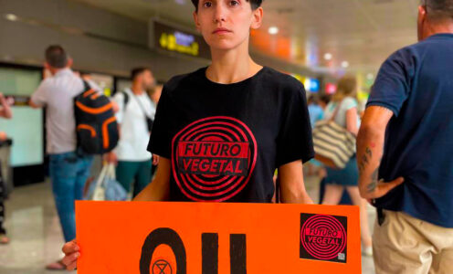 Protestamos en el aeropuerto de Ibiza